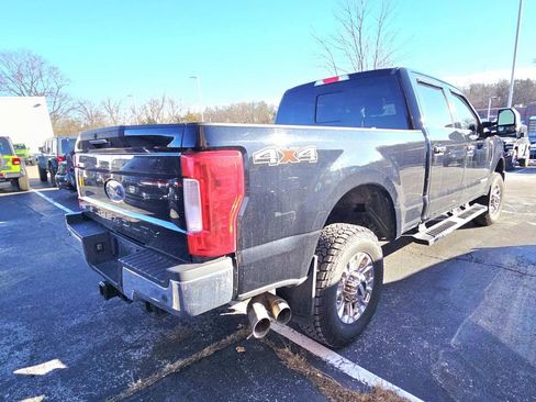 Used 2017 Ford F350 Lariat w/ Lariat Ultimate Package image 2