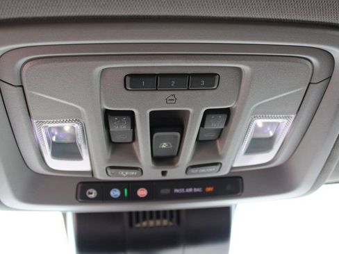 Used 2024 GMC Sierra 2500 Denali w/ Denali Reserve Package image 23