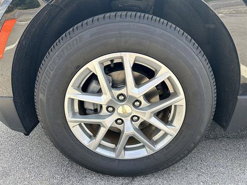 Certified 2023 Chevrolet Equinox LT w/ Driver Convenience Package AWD/4WD image 10