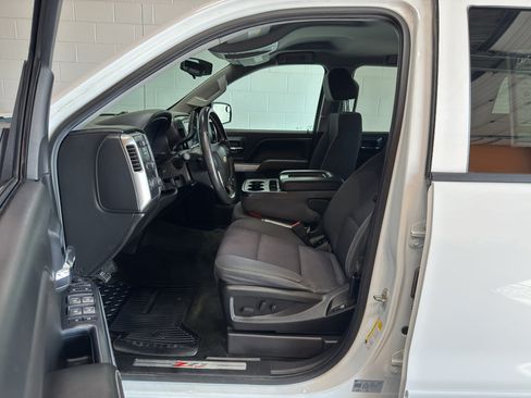 Used 2018 Chevrolet Silverado 1500 LT w/ All Star Edition AWD/4WD image 13