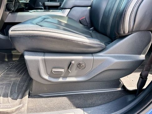 Used 2022 Ford F450 Platinum w/ FX4 Off-Road Package AWD/4WD image 9