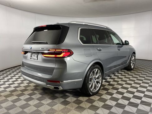 New 2026 BMW X7 xDrive40i image 30