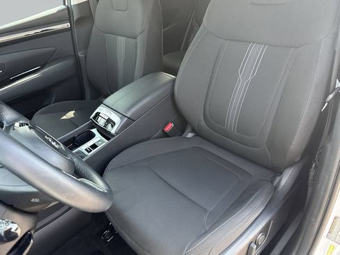 Certified 2022 Hyundai Tucson SEL w/ Convenience Package AWD/4WD image 11