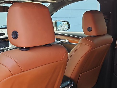 Certified 2023 Cadillac XT5 Premium Luxury w/ LPO, Floor Liner Package FWD image 10