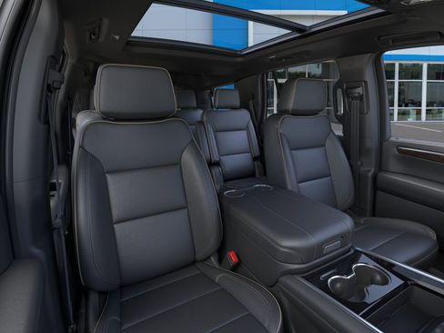 New 2026 Chevrolet Tahoe Premier AWD/4WD image 18