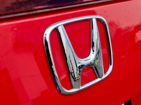 Used 2024 Honda Civic Sport image 28