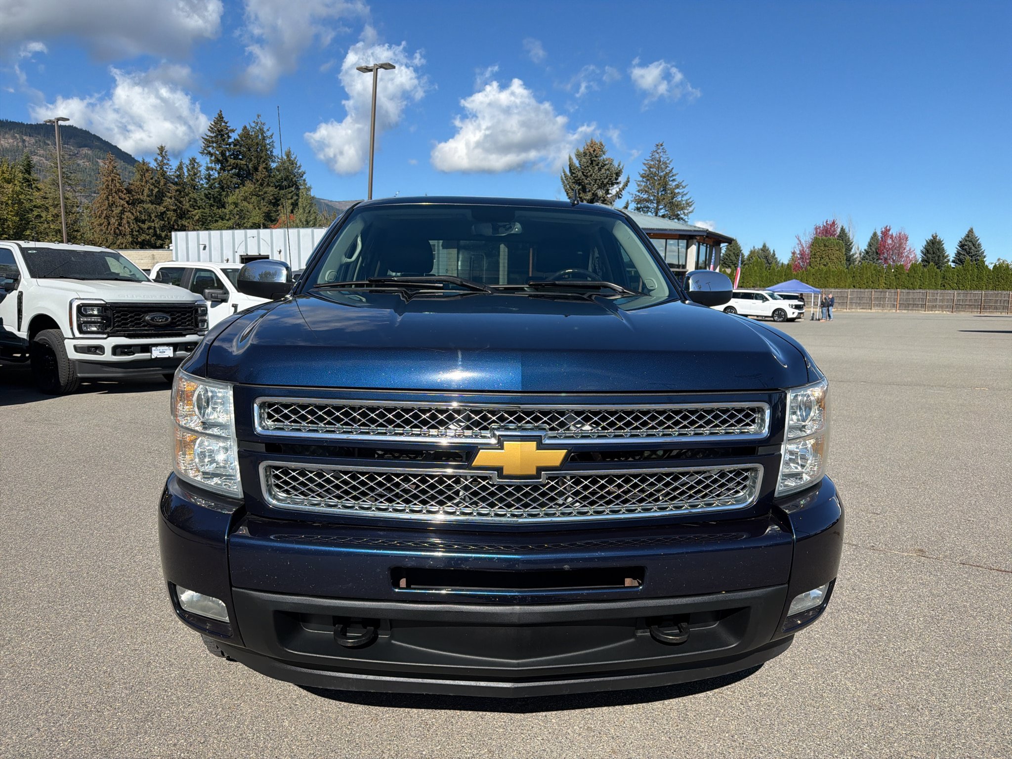 Used 2012 Chevrolet Silverado 1500 LTZ AWD/4WD image 2