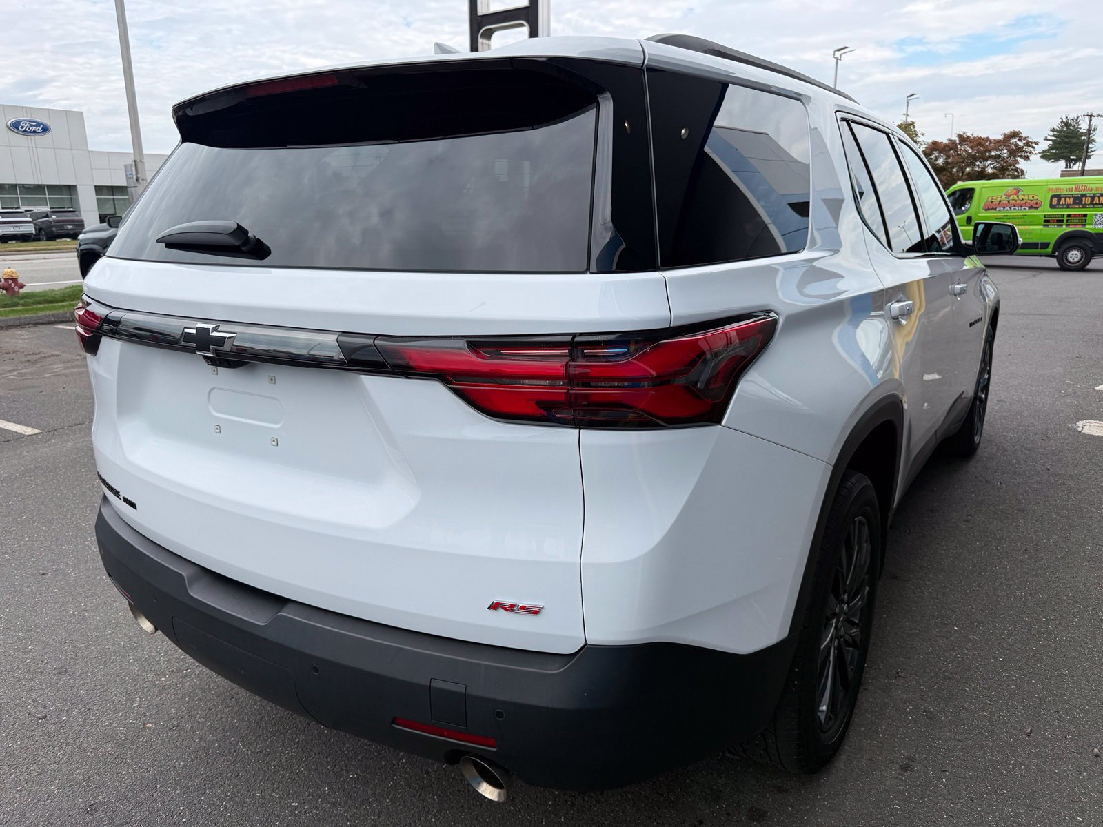 Used 2022 Chevrolet Traverse RS AWD/4WD image 3