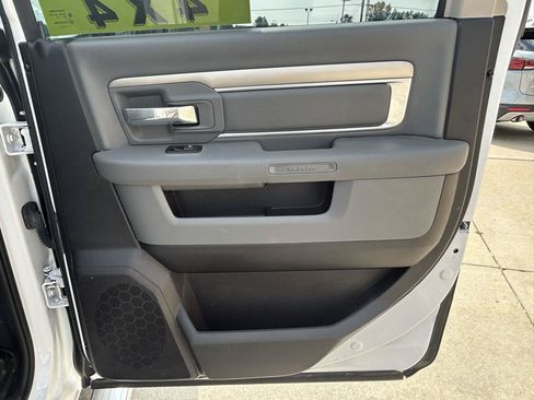 Used 2015 RAM 1500 Big Horn AWD/4WD image 15