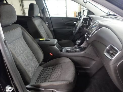 Used 2024 Chevrolet Equinox LT image 25