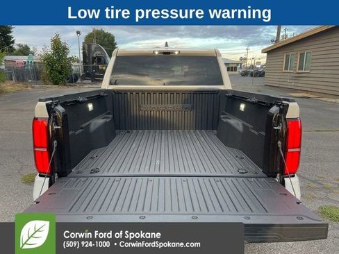 Used 2025 Toyota Tacoma TRD Off-Road image 17