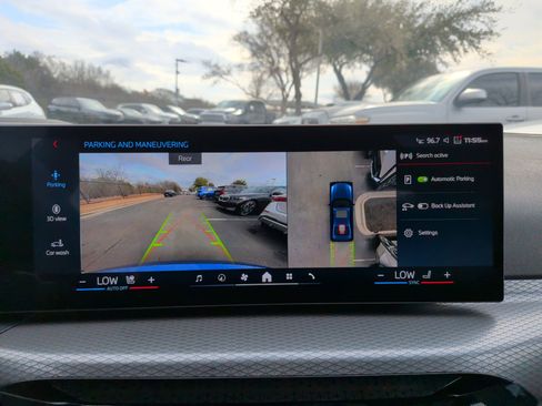 Certified 2025 BMW M340i Sedan image 17