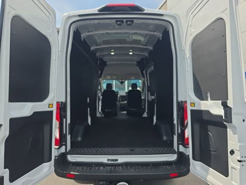 New 2026 Ford Transit 250 148 High Roof AWD image 20