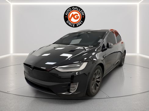 Used 2018 Tesla Model X 100D AWD/4WD image 8