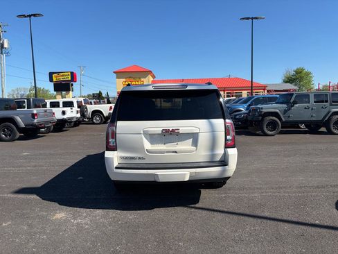 Used 2015 GMC Yukon XL SLT w/ Open Road Package image 4