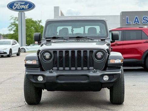 Used 2022 Jeep Gladiator Sport AWD/4WD image 30