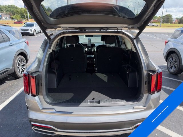 Used 2023 Kia Sorento EX FWD image 9