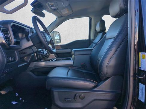 New 2026 Ford F250 Lariat w/ Black Appearance Package AWD/4WD image 4