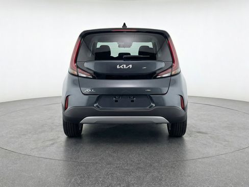 Used 2025 Kia Soul LX w/ LX Technology Package FWD image 7
