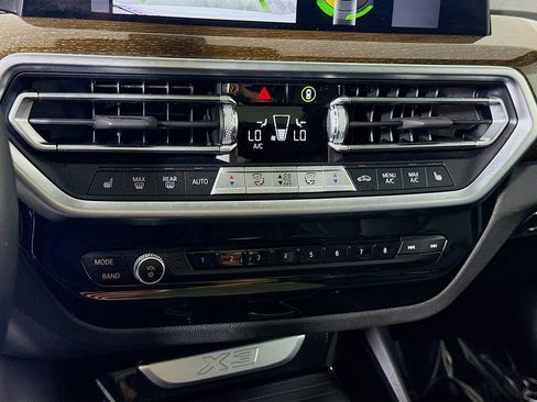 Used 2023 BMW X3 xDrive30i w/ Convenience Package AWD/4WD image 8