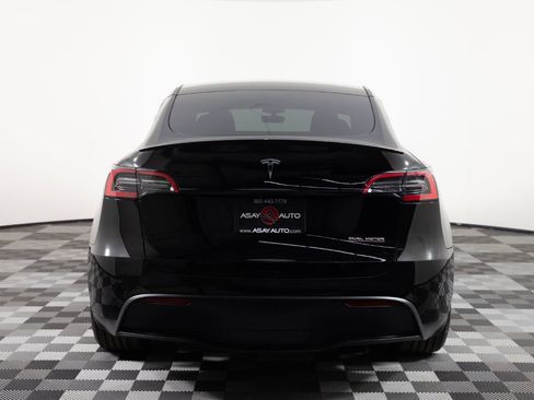 Used 2022 Tesla Model Y Performance AWD/4WD image 6