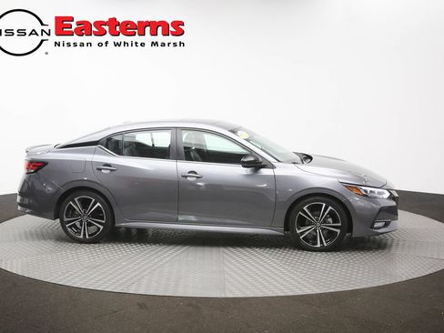 Used 2023 Nissan Sentra SR w/ SR Premium Package FWD image 46