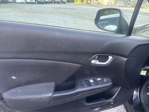 Used 2013 Honda Civic LX image 9
