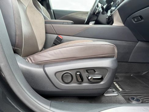 Used 2023 Lexus RX 350 FWD w/ Cold Area Package image 32