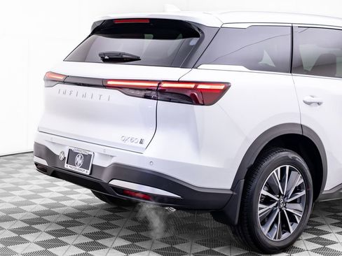 New 2027 INFINITI QX60 Luxe w/ Cargo Package AWD/4WD image 35