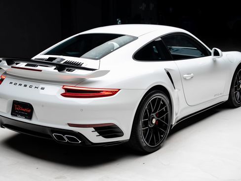 Used 2017 Porsche 911 Turbo AWD/4WD image 35