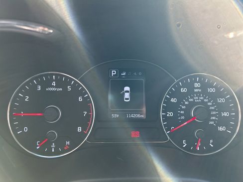 Used 2017 Kia Forte S image 14