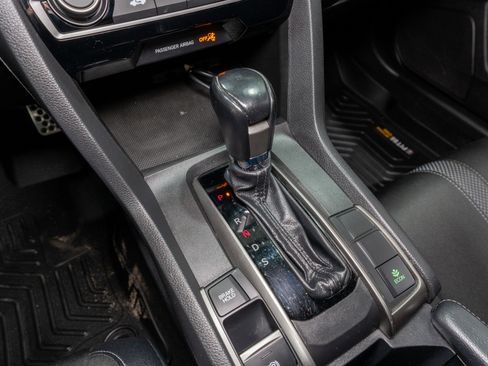 Used 2021 Honda Civic Sport image 19