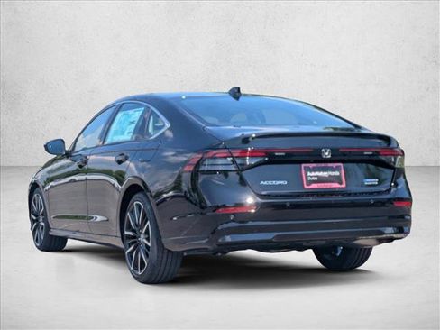 New 2026 Honda Accord Touring image 9