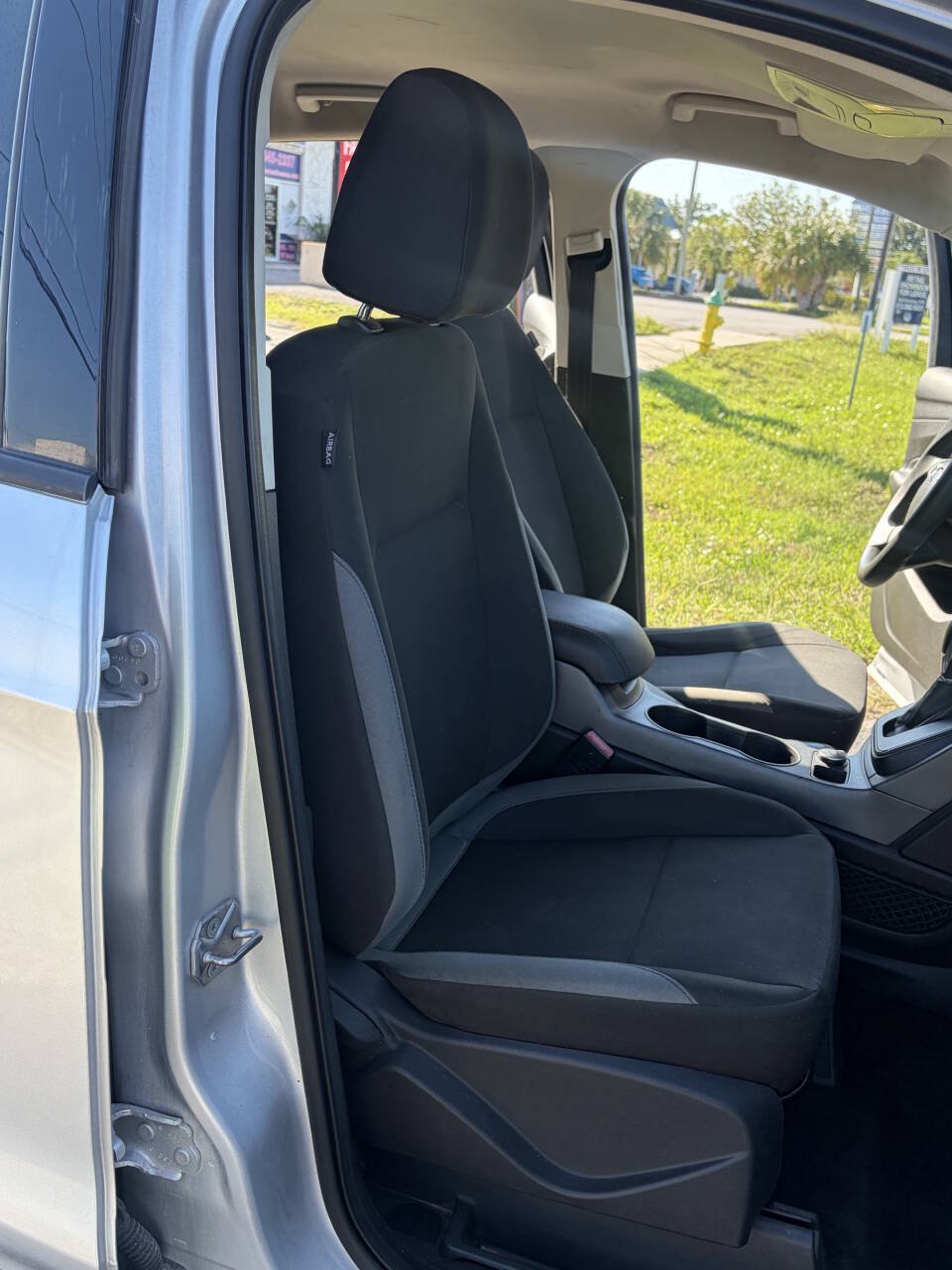 Used 2015 Ford Escape S FWD image 15