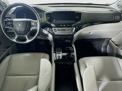 Used 2021 Honda Pilot Touring image 17