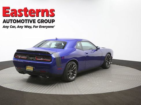 Used 2022 Dodge Challenger R/T Scat Pack w/ Scat Pack Stripe image 41