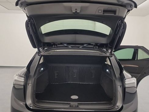 Used 2023 Buick Envision Avenir AWD/4WD image 25