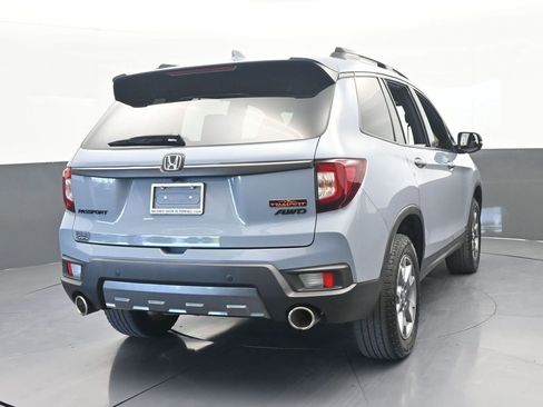 Used 2022 Honda Passport TrailSport image 5