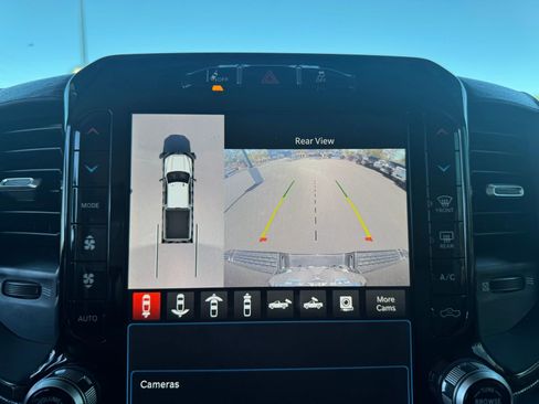 Used 2023 RAM 3500 Limited image 23