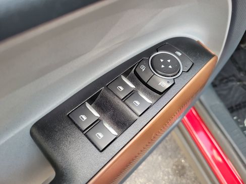 Used 2022 Ford Maverick Lariat w/ Lariat Luxury Package image 13