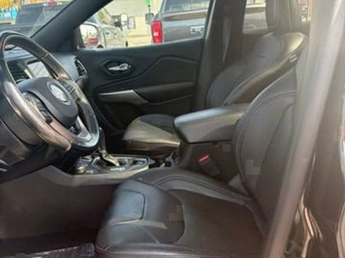 Used 2021 Jeep Cherokee Latitude Lux 80th Anniv w/ Quick Order Package 26U 80TH AWD/4WD image 9