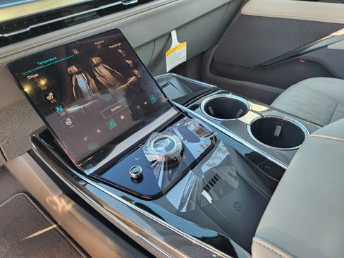 New 2025 Cadillac Escalade IQ Sport 1 w/ Smart Trailering package image 32