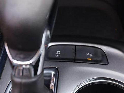 Used 2024 Chevrolet Malibu LT FWD image 18