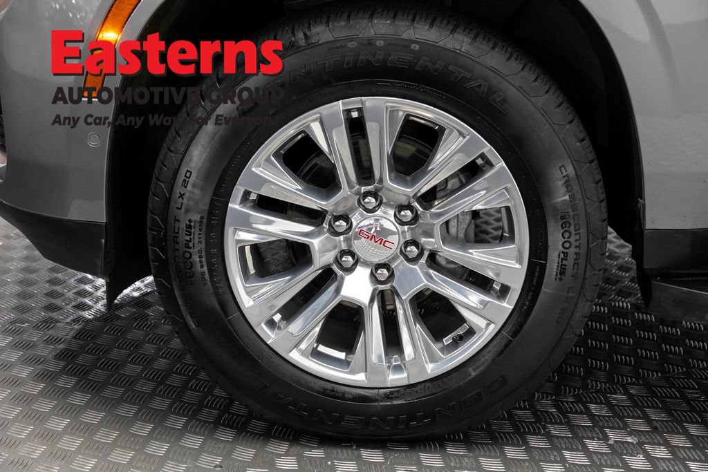 Used 2025 GMC Yukon Denali AWD/4WD image 38