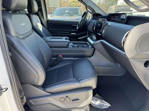 New 2025 Ford Expedition Max Platinum w/ Stealth Performance Package image 12