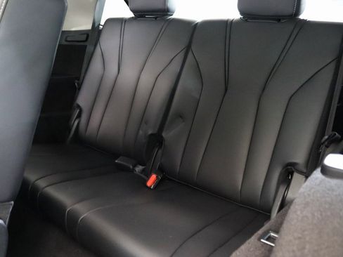 Certified 2023 Acura MDX SH-AWD w/ Technology Package image 12