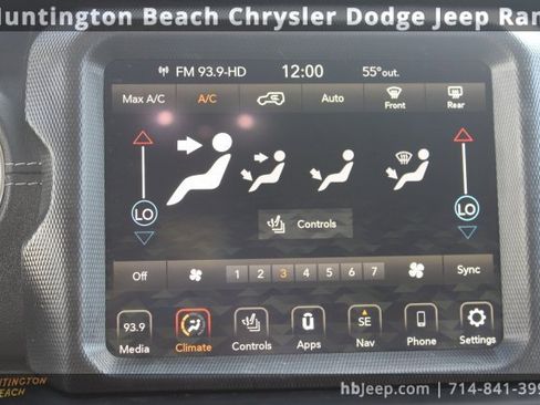 Used 2021 Jeep Wrangler Unlimited Sahara w/ Cold Weather Group image 22