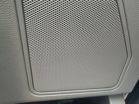 Used 2020 Ford F150 XLT image 19