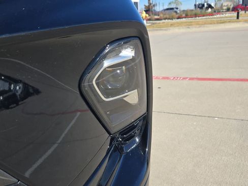 Used 2023 Chevrolet Blazer RS w/ Driver Confidence II Package image 10