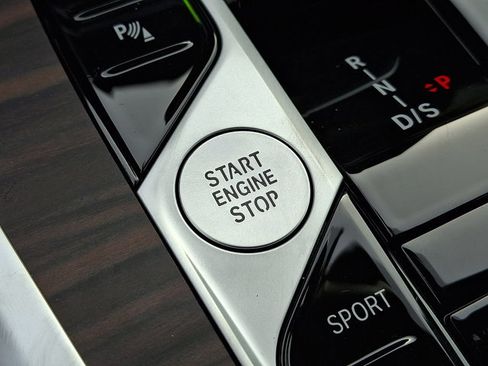 New 2026 BMW X6 xDrive40i image 20